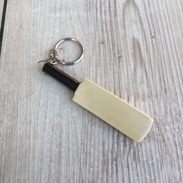 Cricket Bat Keyring